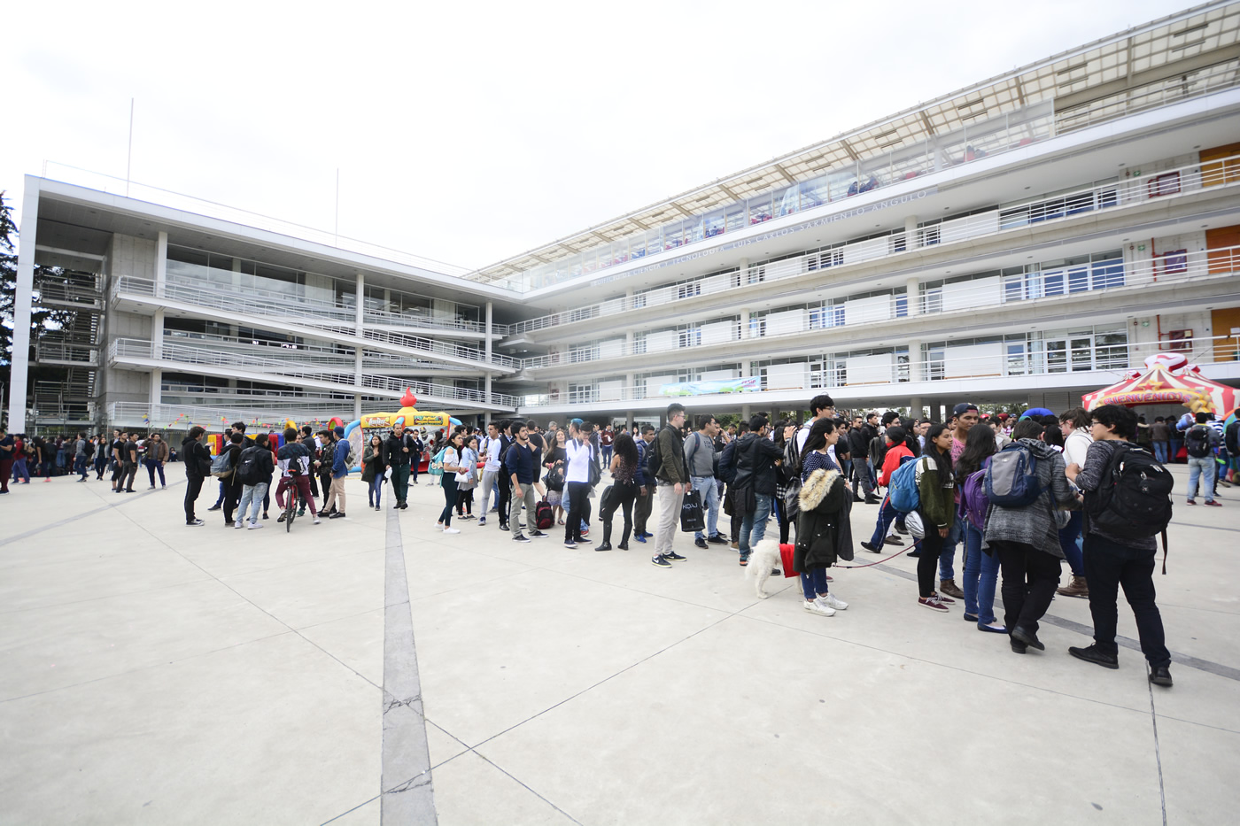 La misión última de una universidad es brindar un aprendizaje vital único a cada estudiante, que lo transformará como persona y ciudadano. Crédito: Unimedios.